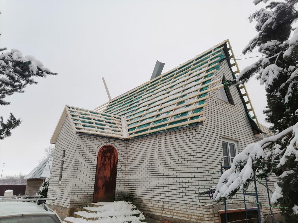 Реконструкция крыши Гатчина